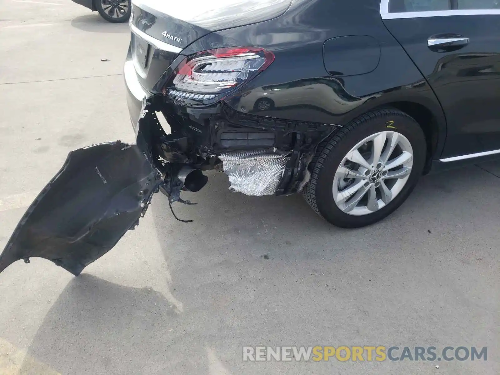 9 Photograph of a damaged car 55SWF8EB6KU316457 MERCEDES-BENZ C-CLASS 2019