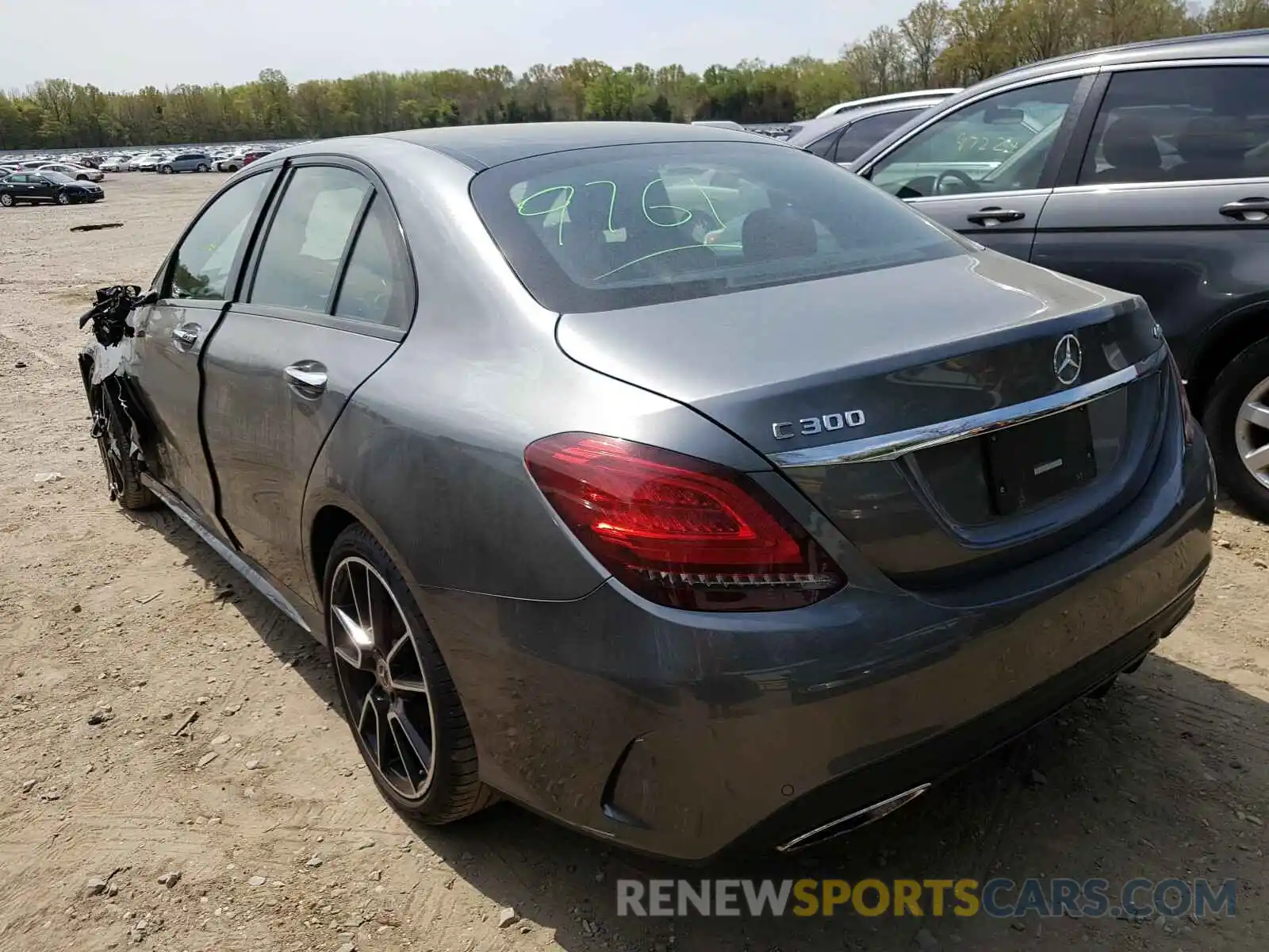 3 Photograph of a damaged car 55SWF8EB7KU309677 MERCEDES-BENZ C CLASS 2019