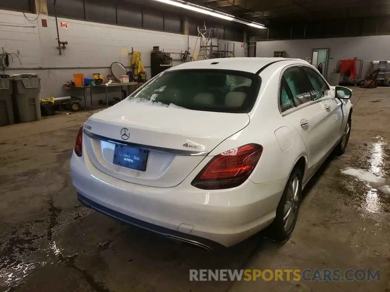 4 Photograph of a damaged car 55SWF8EB7KU310473 MERCEDES-BENZ C-CLASS 2019