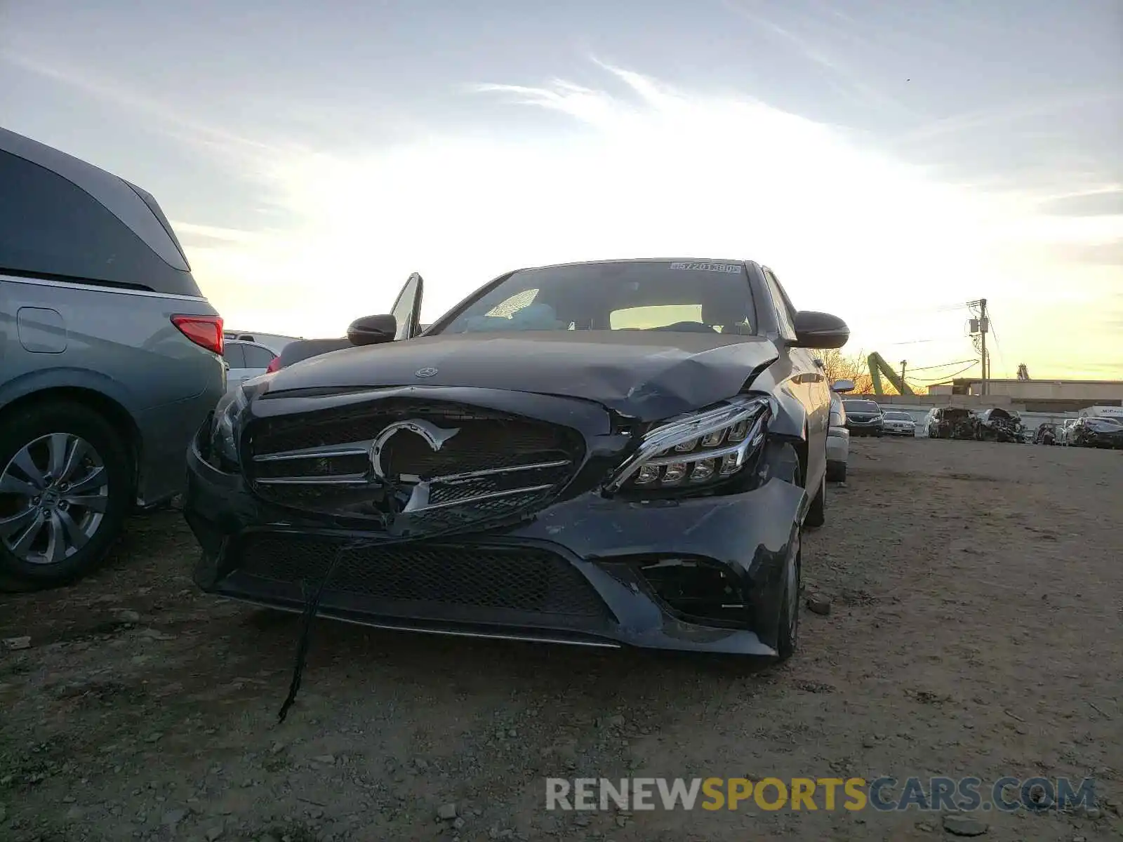 9 Фотография поврежденного автомобиля 55SWF8EB7KU315897 MERCEDES-BENZ C CLASS 2019