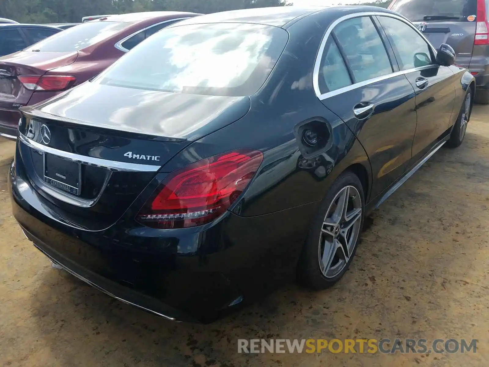 4 Photograph of a damaged car 55SWF8EB7KU321165 MERCEDES-BENZ C CLASS 2019