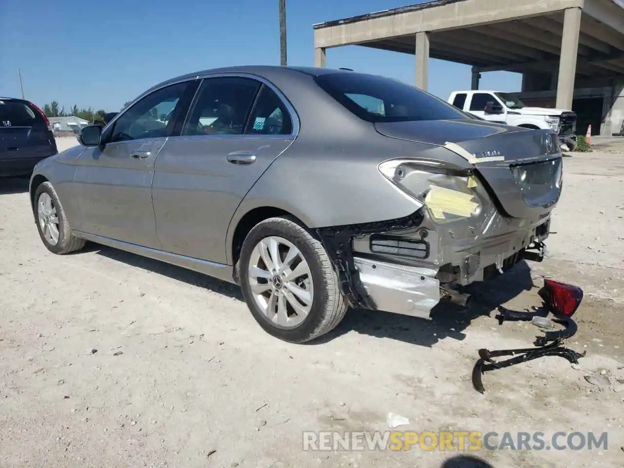 3 Photograph of a damaged car 55SWF8EB7KU321182 MERCEDES-BENZ C-CLASS 2019