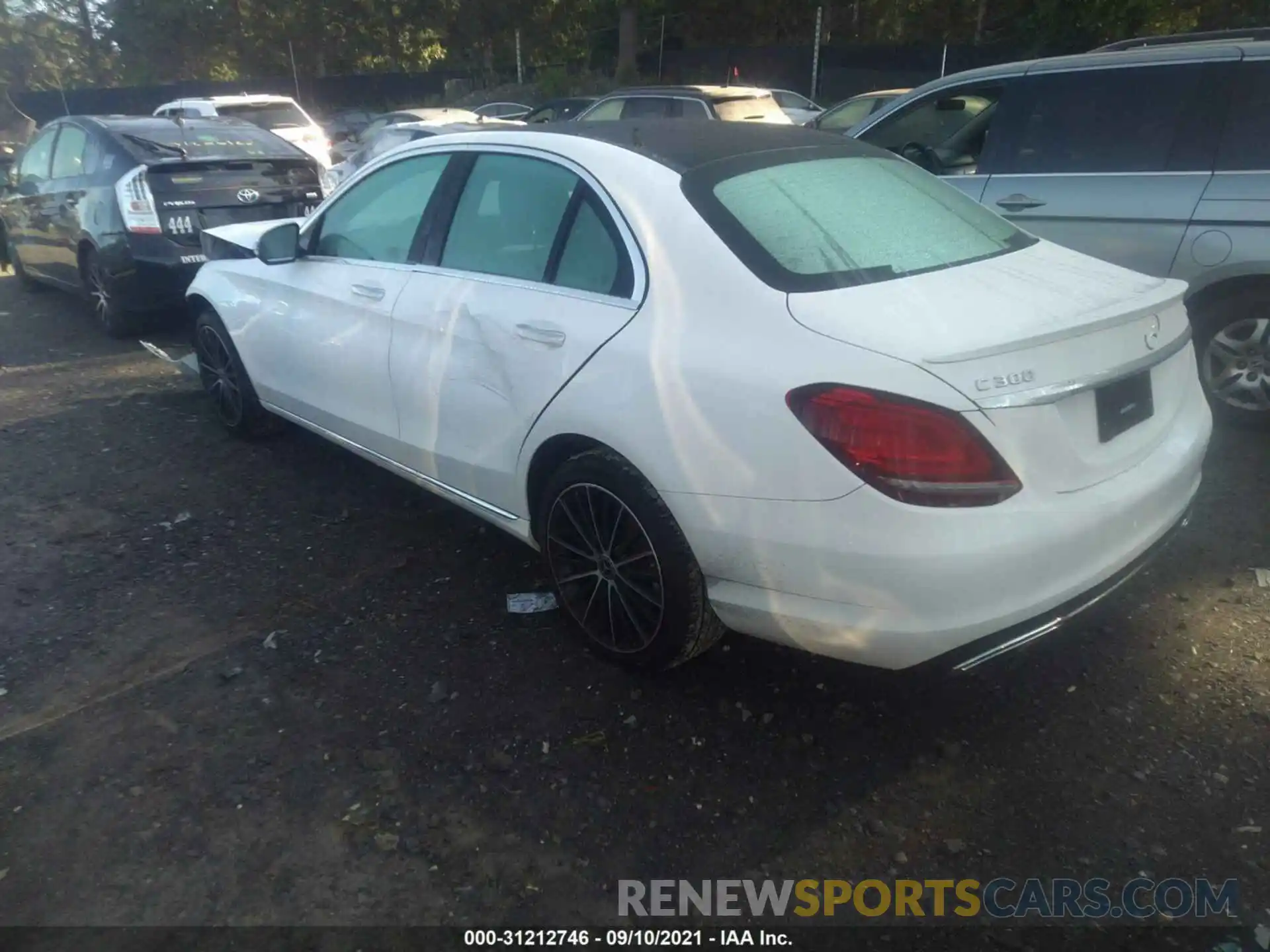 3 Photograph of a damaged car 55SWF8EB7KU321392 MERCEDES-BENZ C-CLASS 2019