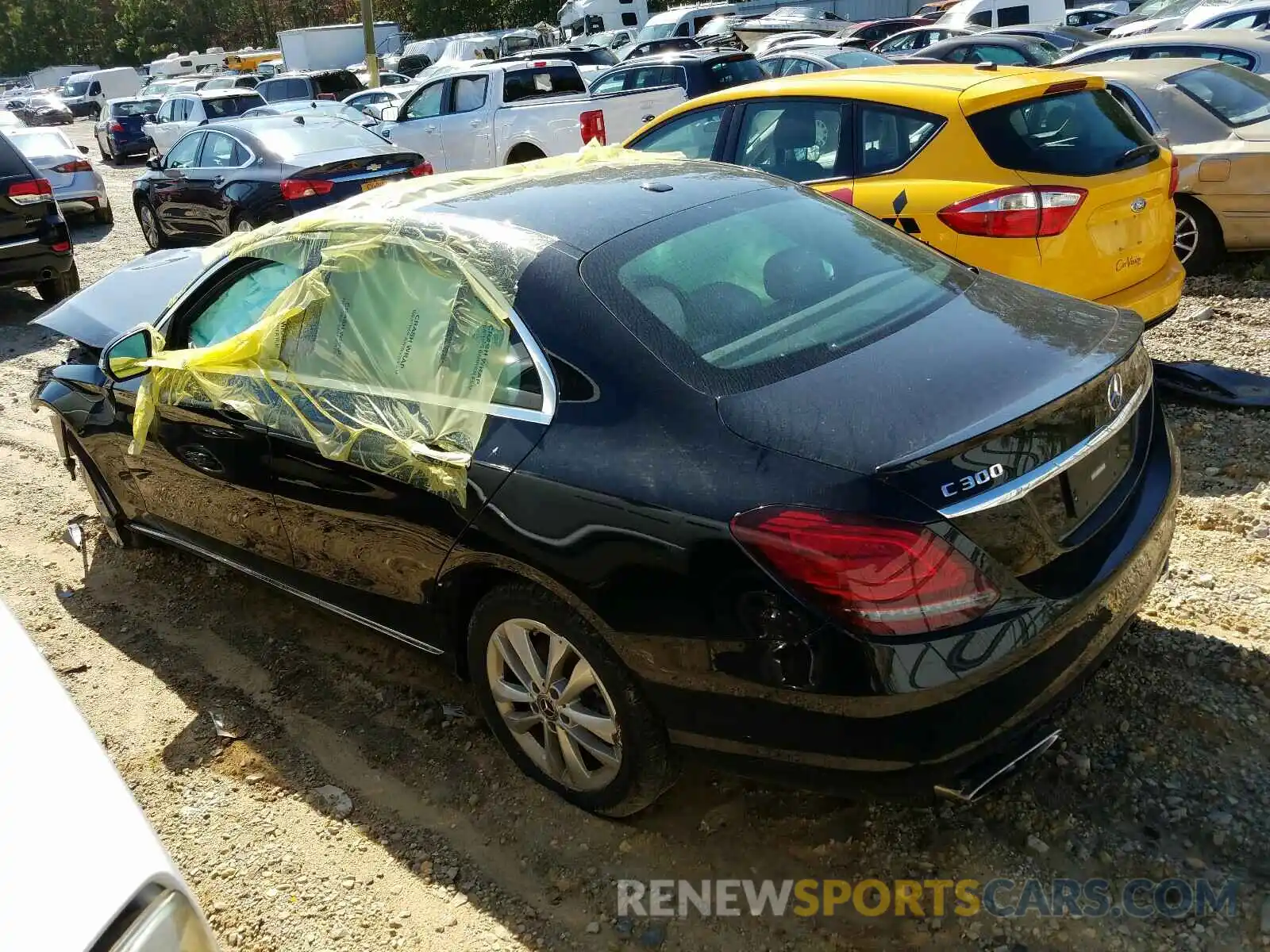 3 Photograph of a damaged car 55SWF8EB8KU285096 MERCEDES-BENZ C CLASS 2019