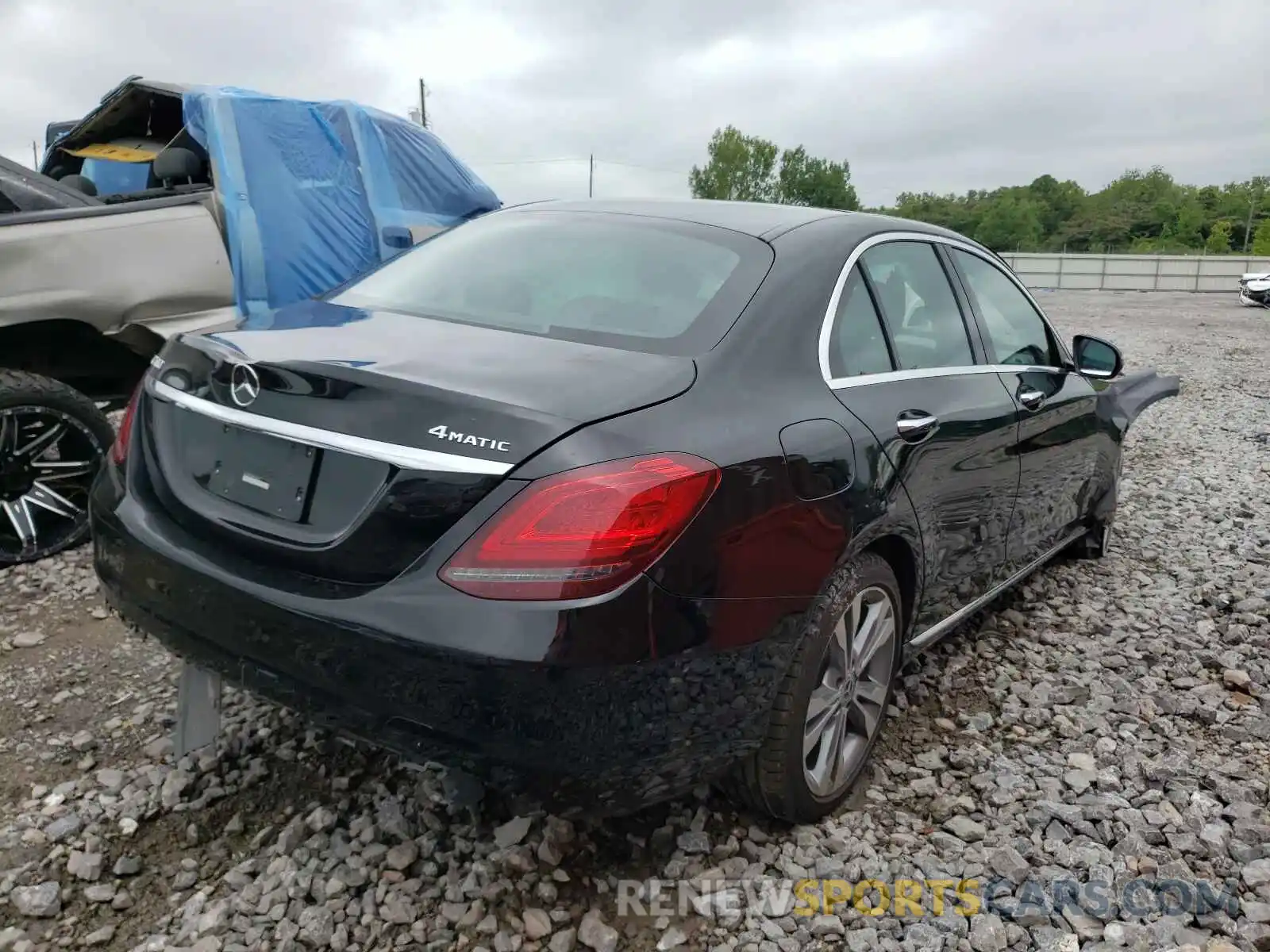 4 Фотография поврежденного автомобиля 55SWF8EB8KU286085 MERCEDES-BENZ C-CLASS 2019