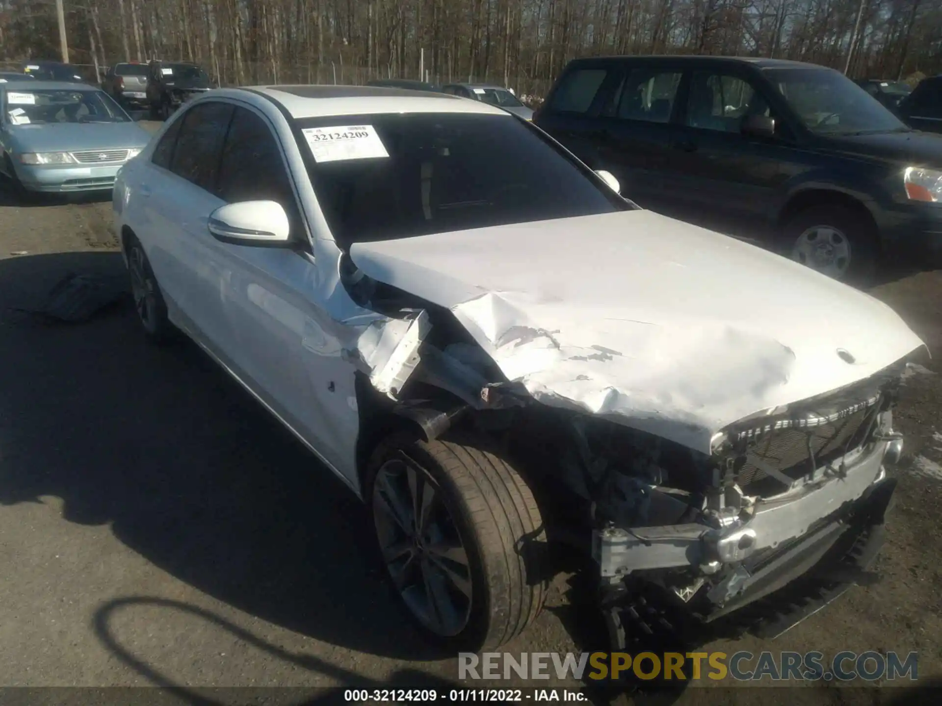 1 Photograph of a damaged car 55SWF8EB8KU287768 MERCEDES-BENZ C-CLASS 2019