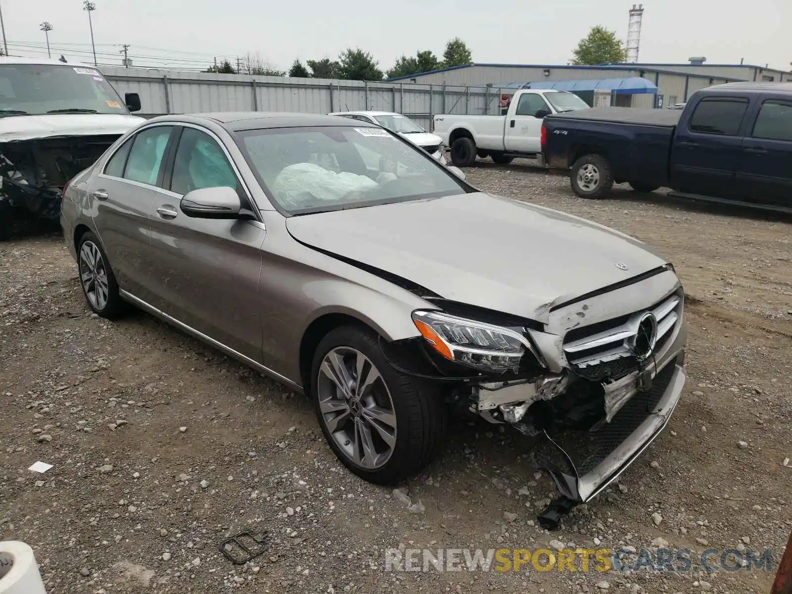 1 Photograph of a damaged car 55SWF8EB8KU290895 MERCEDES-BENZ C CLASS 2019