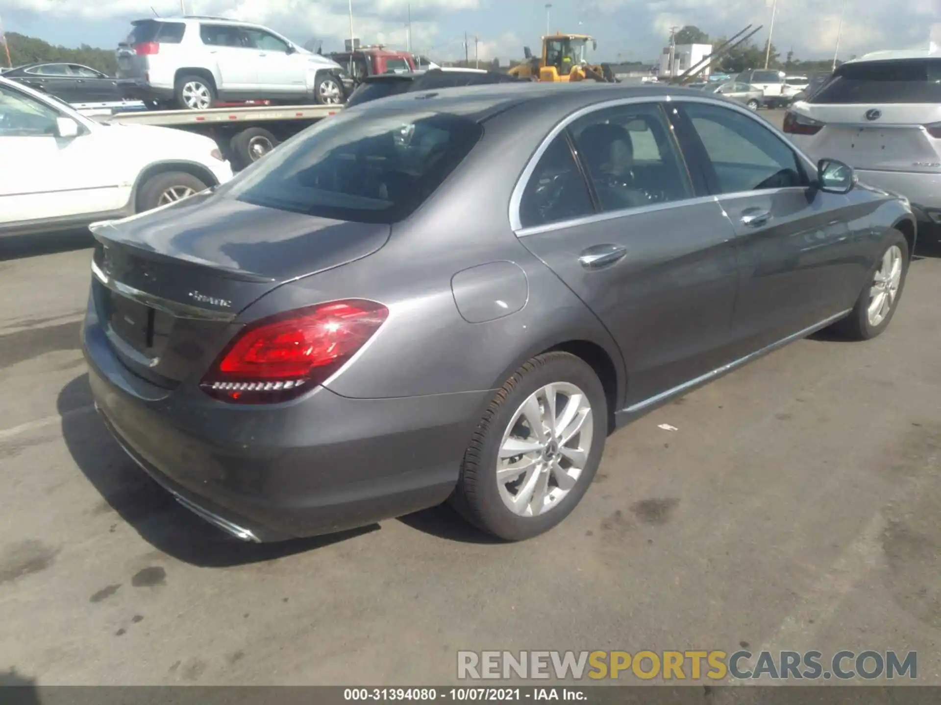 4 Photograph of a damaged car 55SWF8EB8KU291366 MERCEDES-BENZ C-CLASS 2019