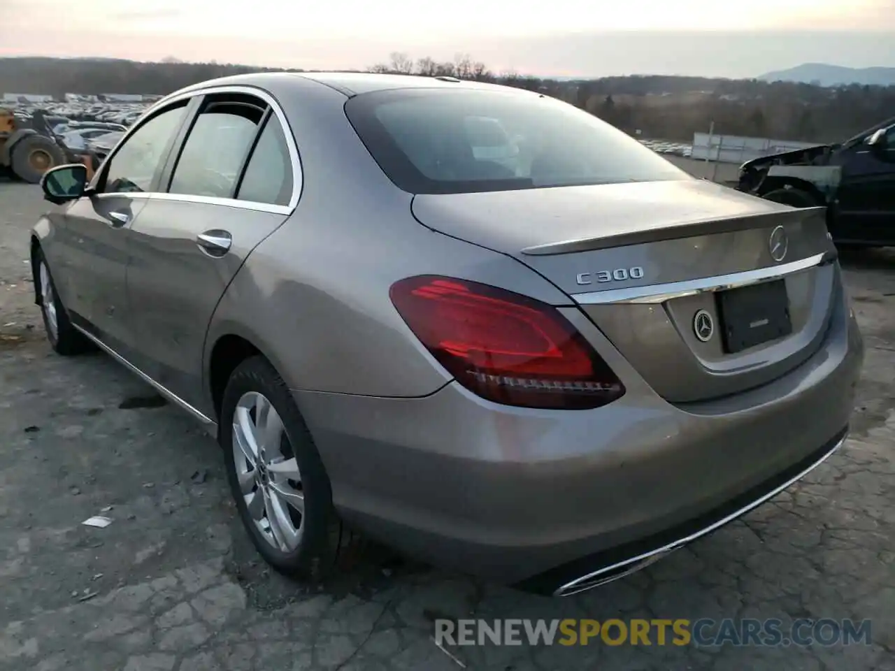 3 Photograph of a damaged car 55SWF8EB8KU299466 MERCEDES-BENZ C-CLASS 2019