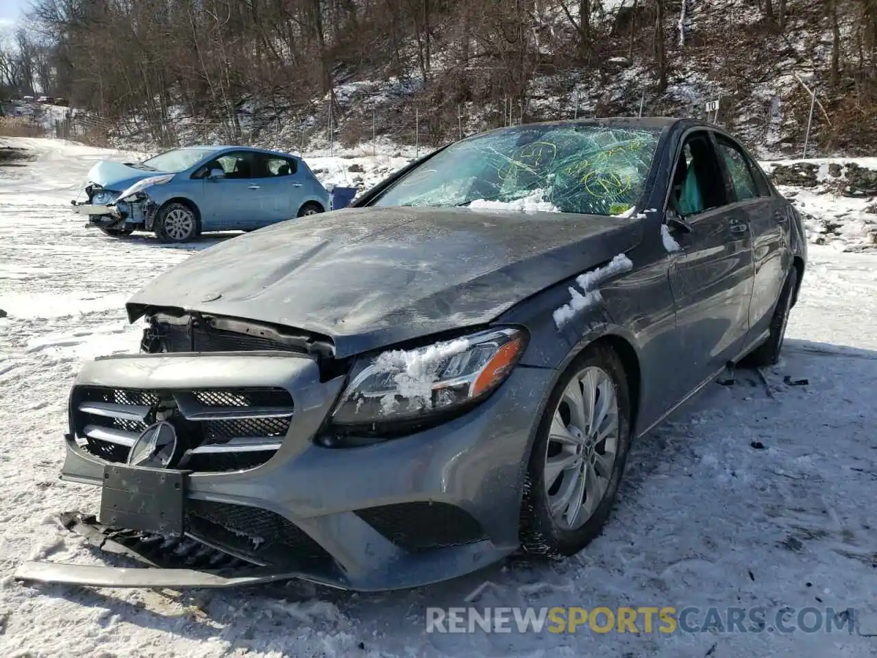 2 Photograph of a damaged car 55SWF8EB8KU302608 MERCEDES-BENZ C-CLASS 2019