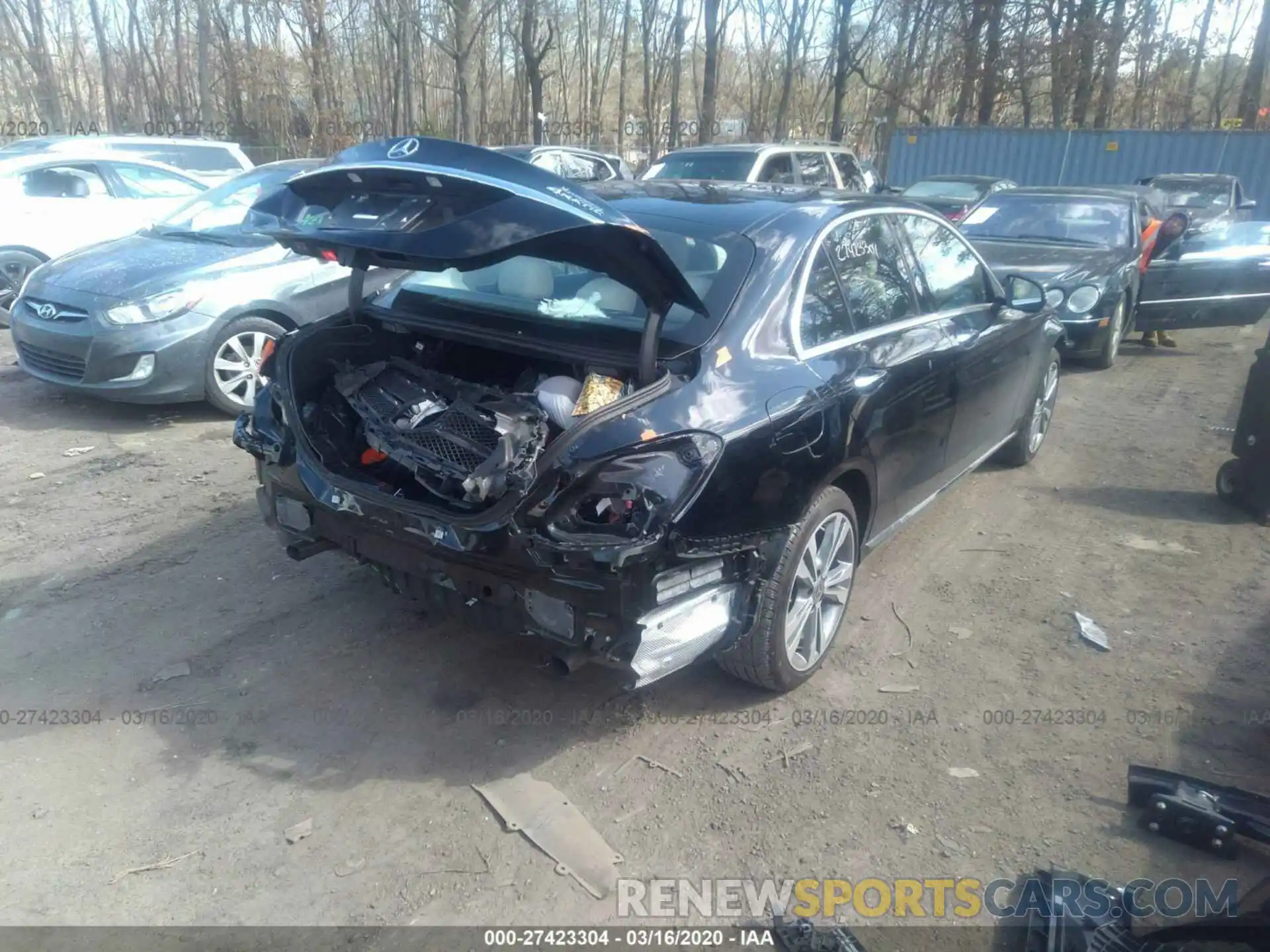 4 Photograph of a damaged car 55SWF8EB8KU304584 MERCEDES-BENZ C-CLASS 2019