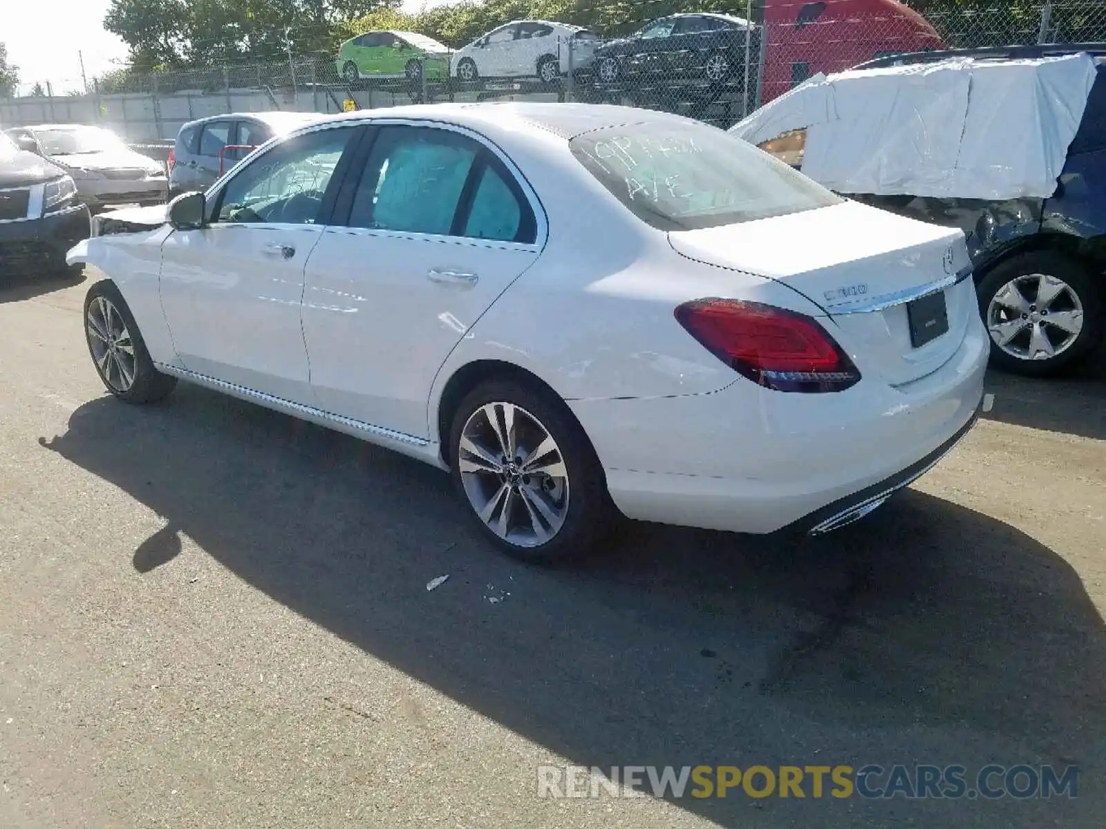 3 Photograph of a damaged car 55SWF8EB8KU306433 MERCEDES-BENZ C CLASS 2019