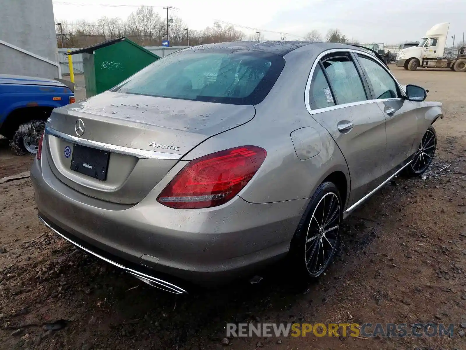 4 Фотография поврежденного автомобиля 55SWF8EB8KU313334 MERCEDES-BENZ C CLASS 2019