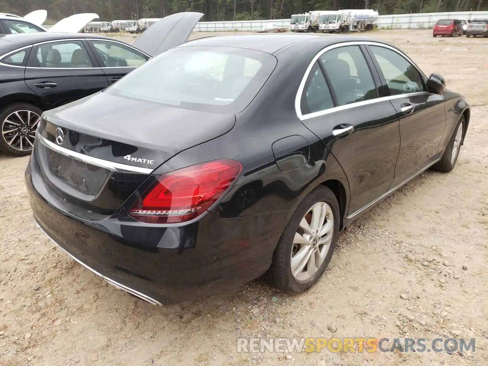 4 Photograph of a damaged car 55SWF8EB8KU313690 MERCEDES-BENZ C-CLASS 2019