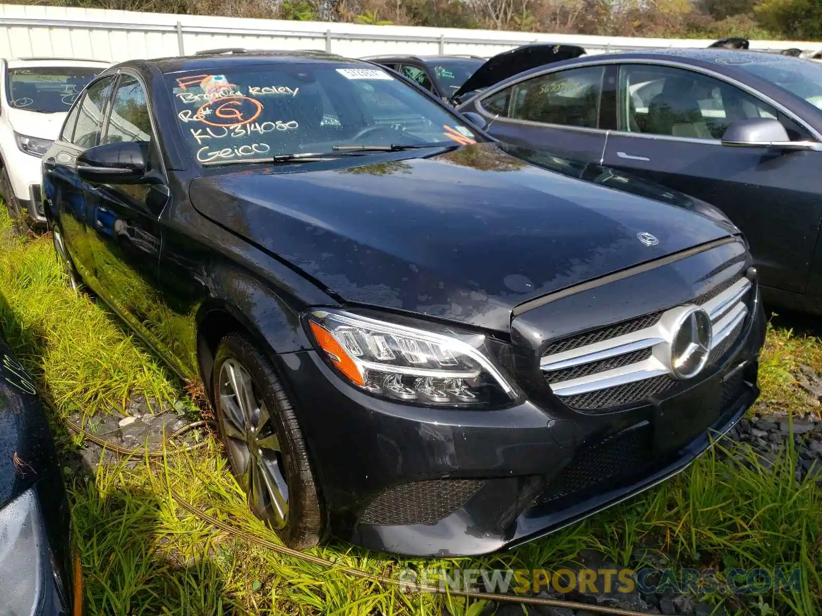 1 Photograph of a damaged car 55SWF8EB8KU314080 MERCEDES-BENZ C-CLASS 2019