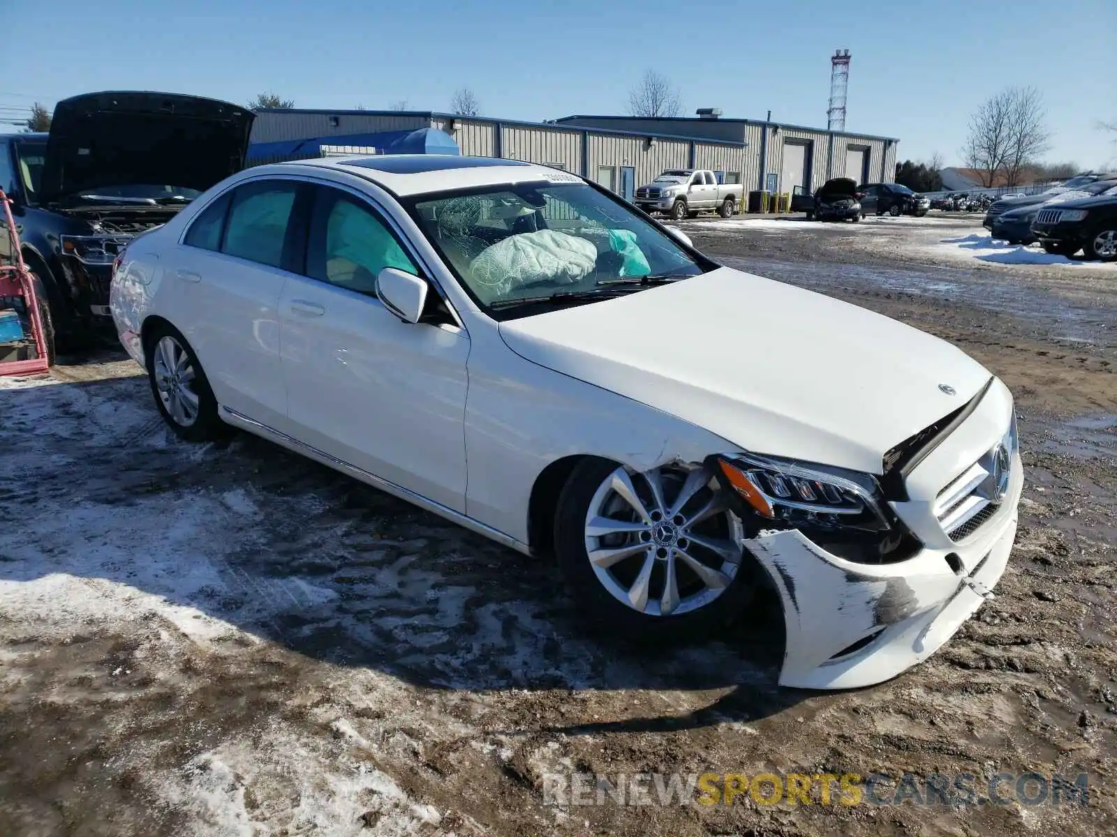 1 Photograph of a damaged car 55SWF8EB8KU315911 MERCEDES-BENZ C CLASS 2019