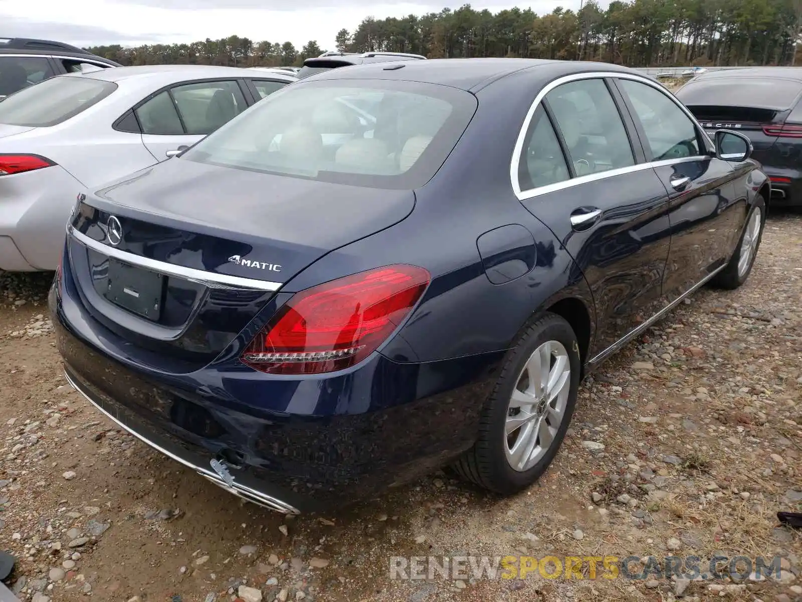 4 Photograph of a damaged car 55SWF8EB8KU320882 MERCEDES-BENZ C-CLASS 2019