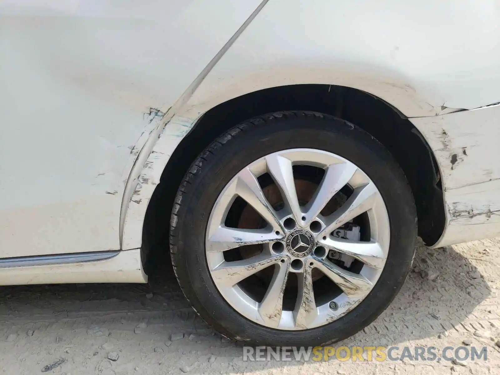 9 Фотография поврежденного автомобиля 55SWF8EB9KU286550 MERCEDES-BENZ C CLASS 2019