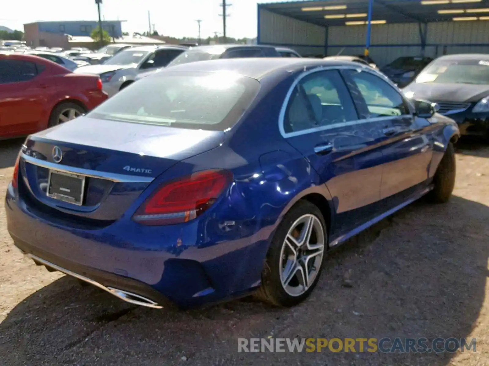 4 Photograph of a damaged car 55SWF8EB9KU298584 MERCEDES-BENZ C CLASS 2019