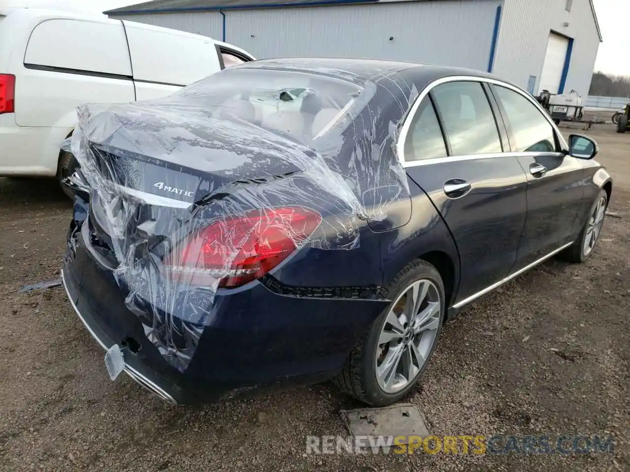 4 Photograph of a damaged car 55SWF8EB9KU309406 MERCEDES-BENZ C-CLASS 2019