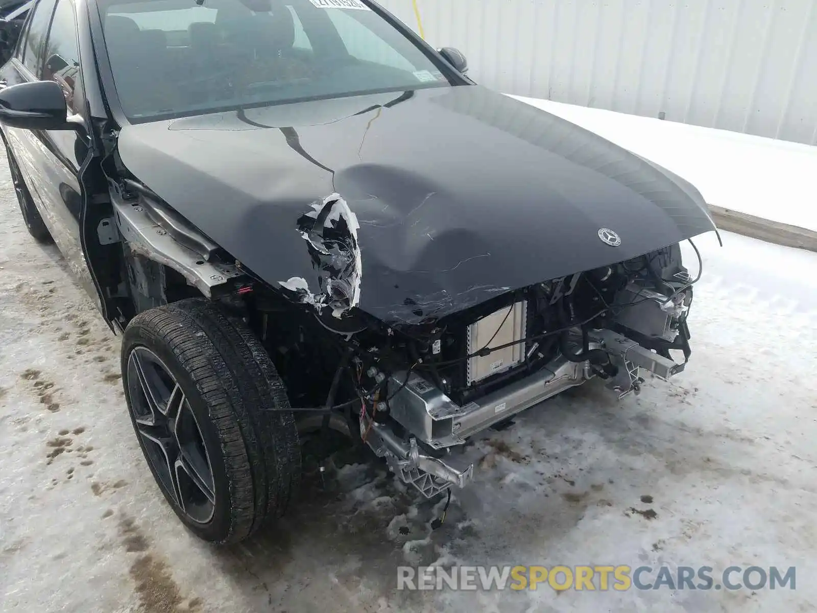 9 Photograph of a damaged car 55SWF8EB9KU313391 MERCEDES-BENZ C CLASS 2019