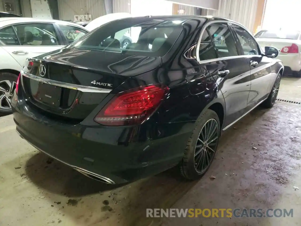 4 Photograph of a damaged car 55SWF8EB9KU318946 MERCEDES-BENZ C-CLASS 2019