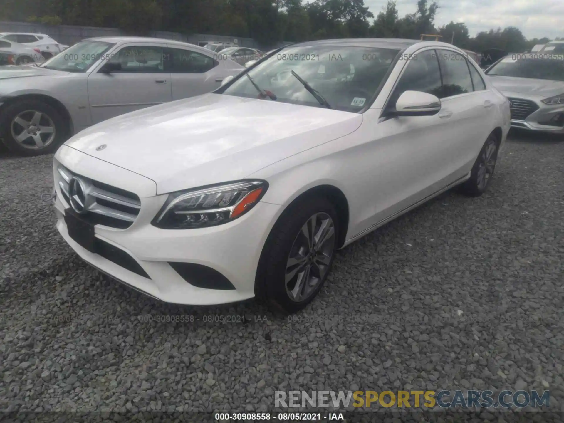 2 Photograph of a damaged car 55SWF8EBXKU290185 MERCEDES-BENZ C-CLASS 2019