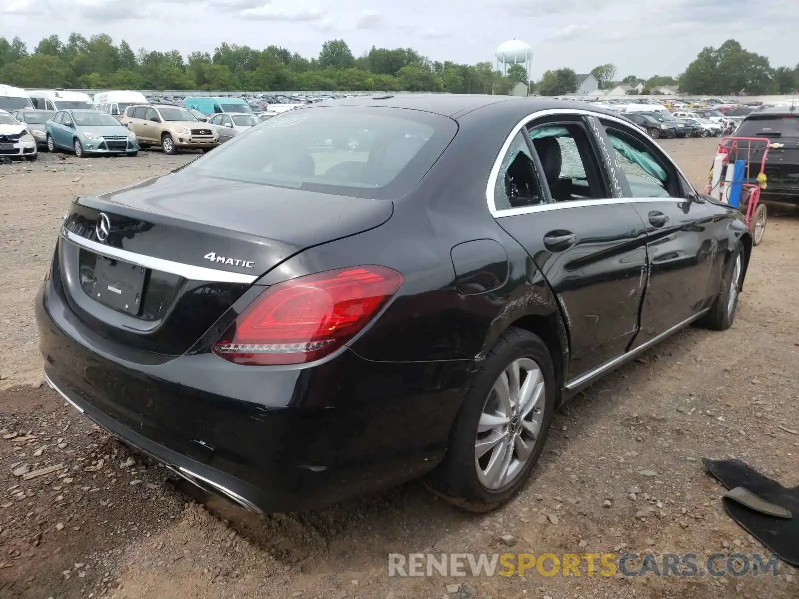 4 Photograph of a damaged car 55SWF8EBXKU313092 MERCEDES-BENZ C CLASS 2019