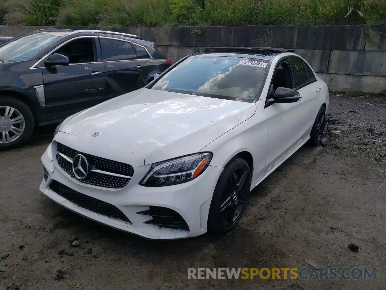 2 Photograph of a damaged car 55SWF8EBXKU315571 MERCEDES-BENZ C-CLASS 2019