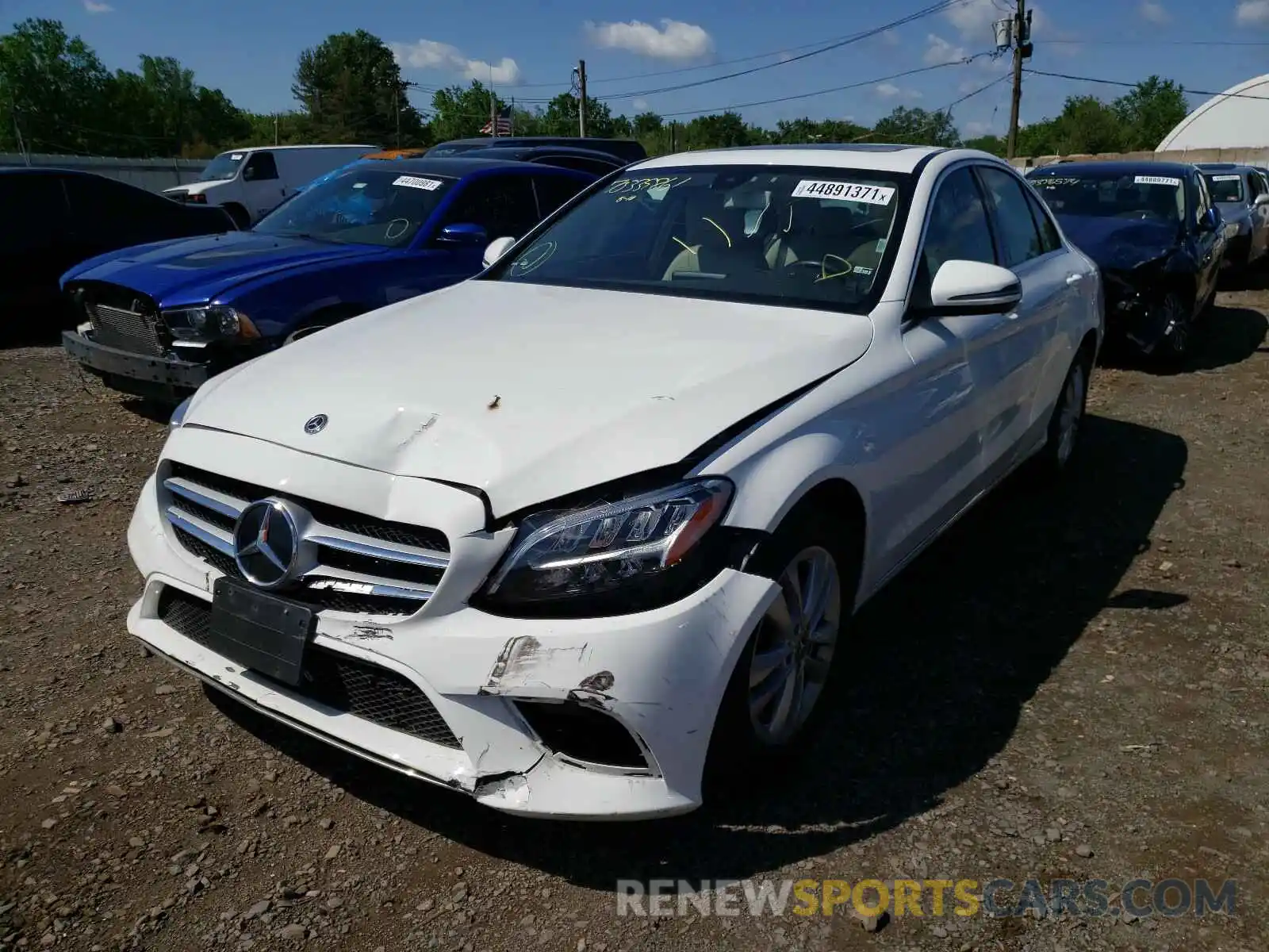 2 Photograph of a damaged car 55SWF8EBXKU315747 MERCEDES-BENZ C CLASS 2019