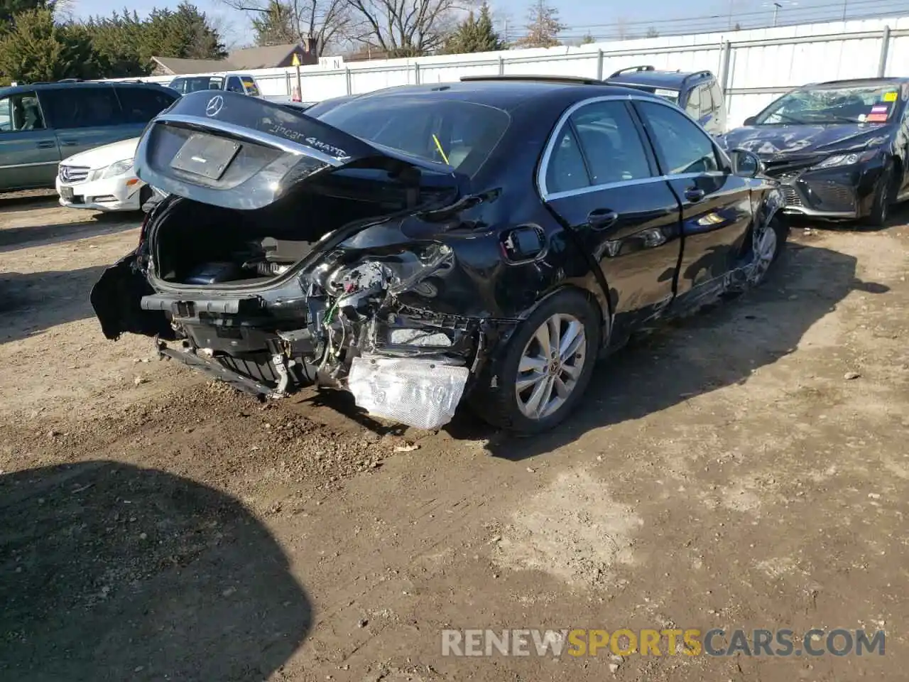 4 Photograph of a damaged car 55SWF8EBXKU316039 MERCEDES-BENZ C-CLASS 2019