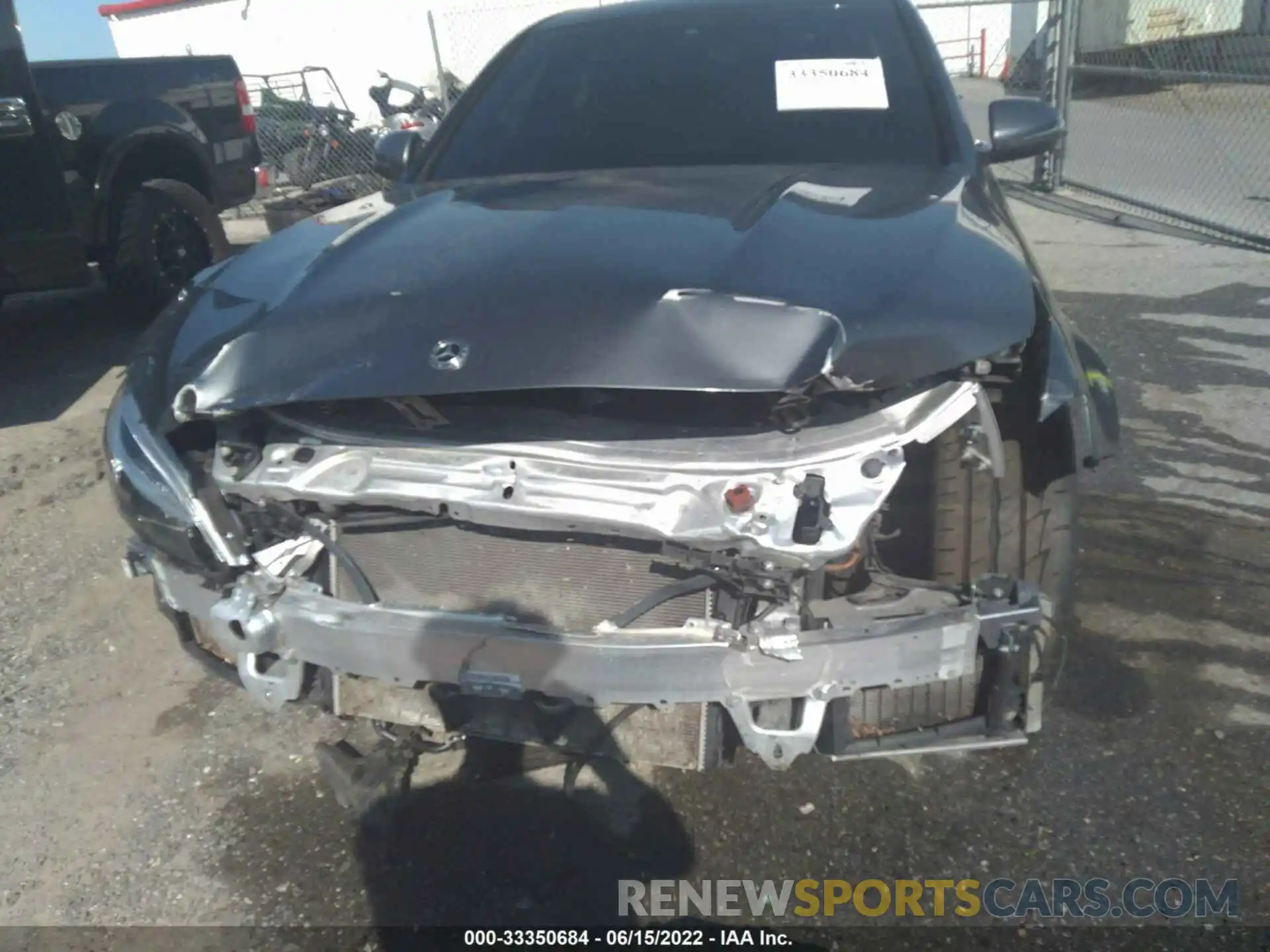 6 Photograph of a damaged car 55SWF8GB0KU306312 MERCEDES-BENZ C-CLASS 2019