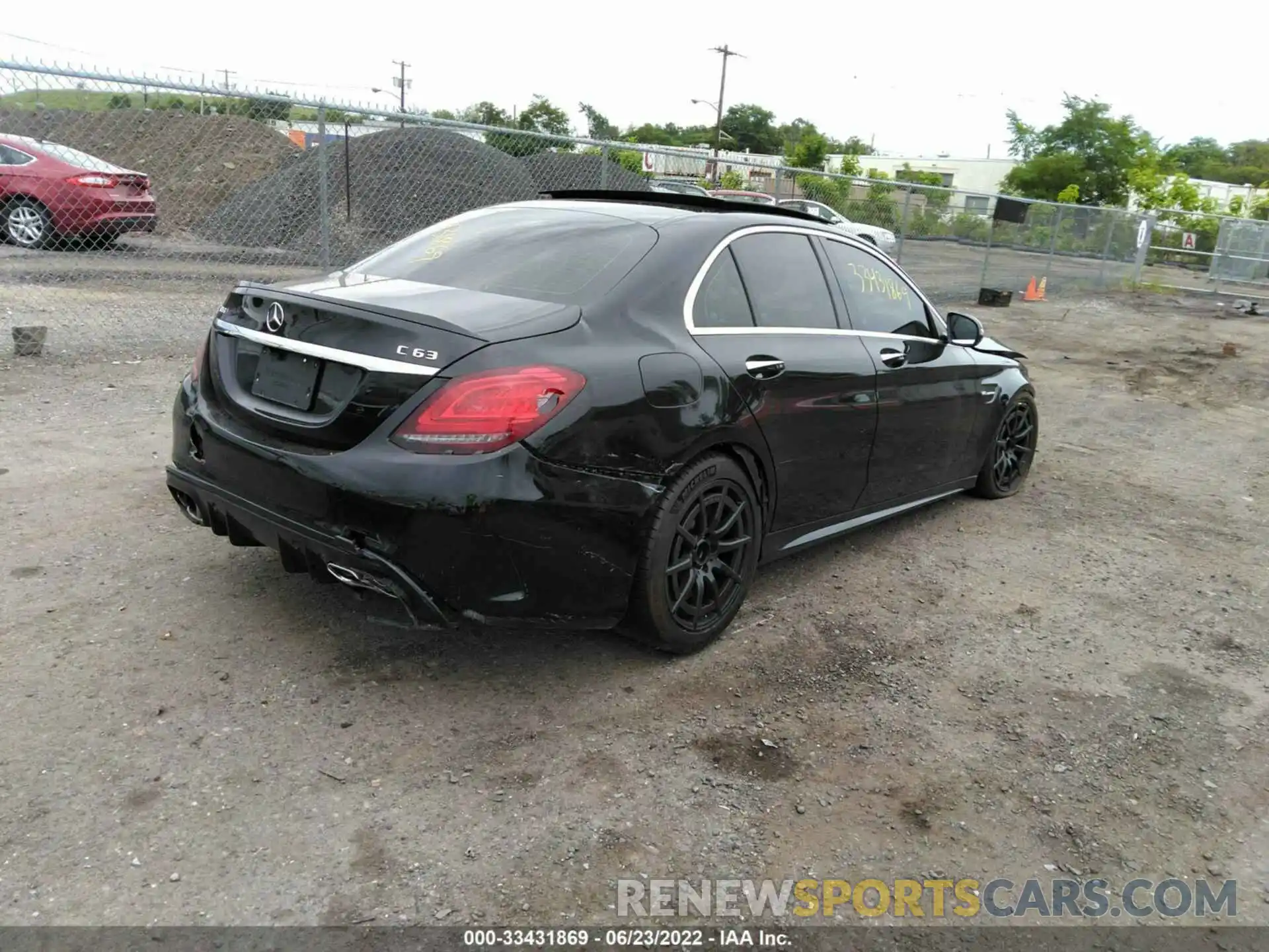 4 Photograph of a damaged car 55SWF8GB1KU315942 MERCEDES-BENZ C-CLASS 2019