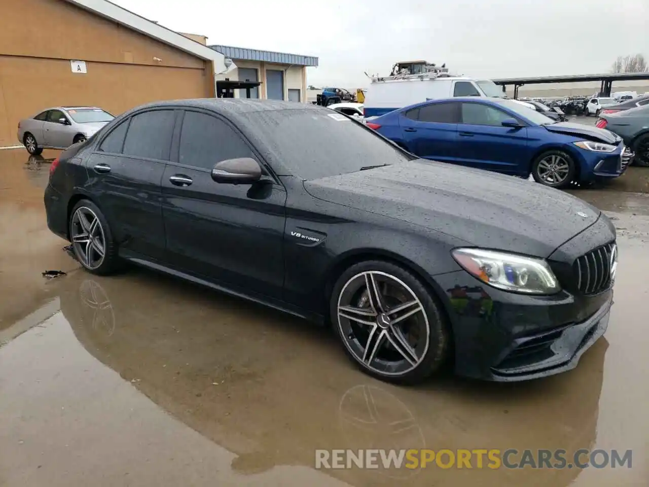 4 Photograph of a damaged car 55SWF8GB8KU313976 MERCEDES-BENZ C-CLASS 2019