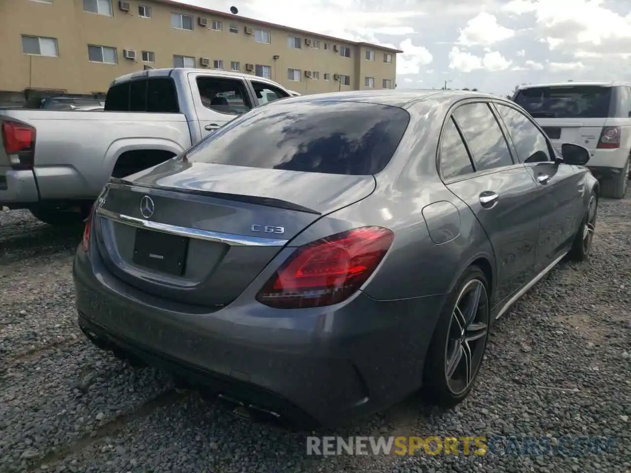 4 Фотография поврежденного автомобиля 55SWF8GBXKU309279 MERCEDES-BENZ C-CLASS 2019