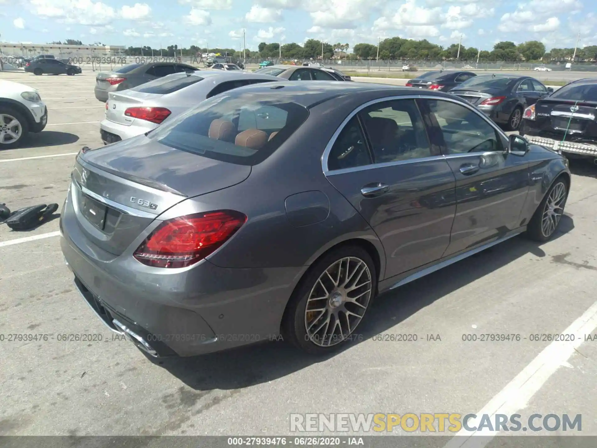 4 Photograph of a damaged car 55SWF8HB0KU293883 MERCEDES-BENZ C-CLASS 2019