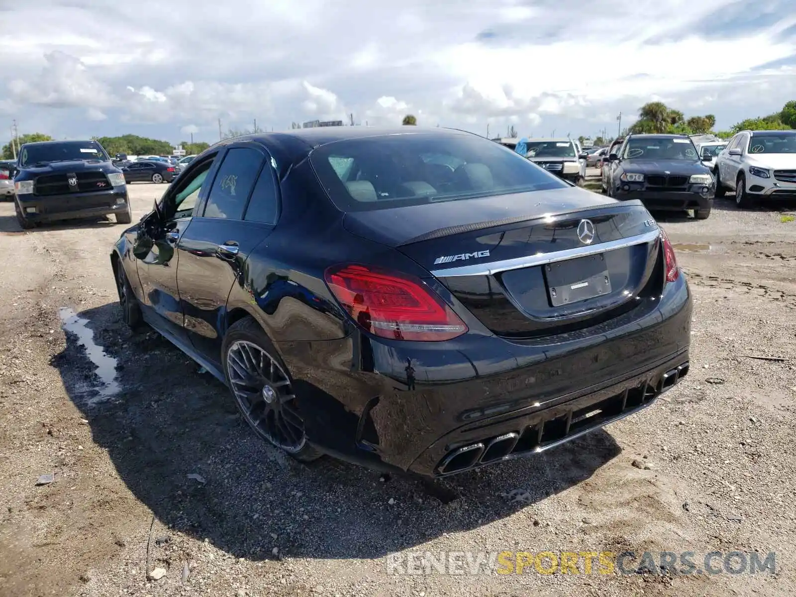 3 Photograph of a damaged car 55SWF8HB0KU301304 MERCEDES-BENZ C-CLASS 2019