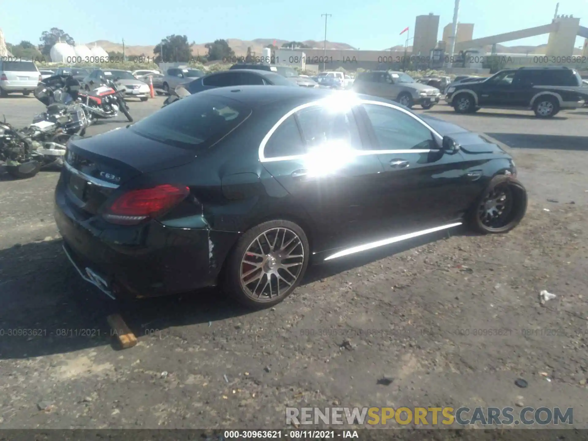 4 Photograph of a damaged car 55SWF8HB4KU271532 MERCEDES-BENZ C-CLASS 2019