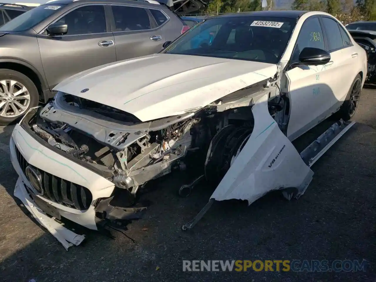 2 Photograph of a damaged car 55SWF8HB5KU320625 MERCEDES-BENZ C-CLASS 2019