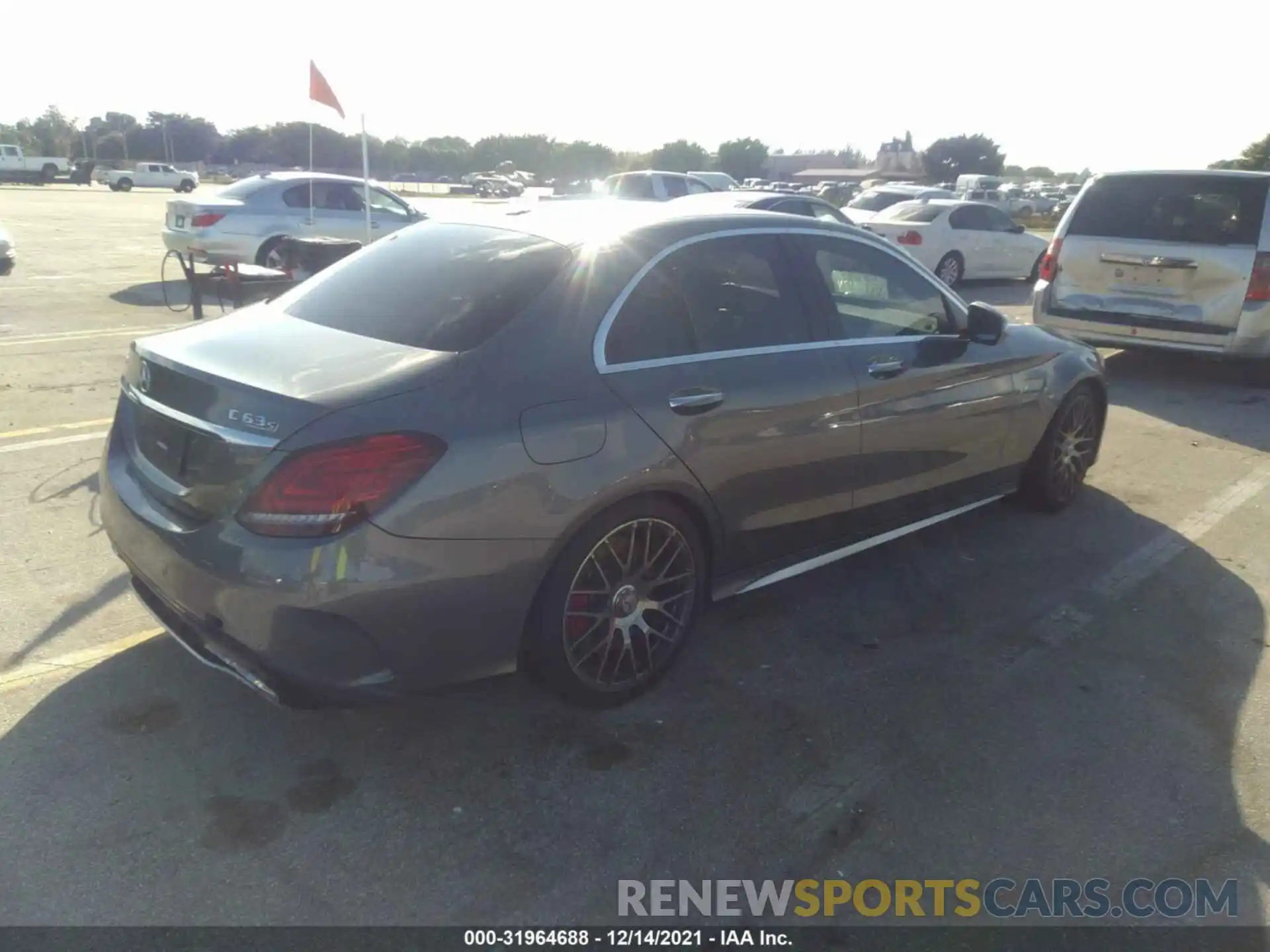 4 Photograph of a damaged car 55SWF8HB7KU320836 MERCEDES-BENZ C-CLASS 2019