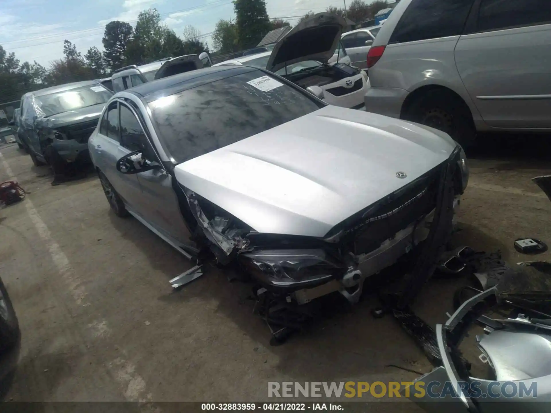 1 Photograph of a damaged car 55SWF8HB9KU302676 MERCEDES-BENZ C-CLASS 2019