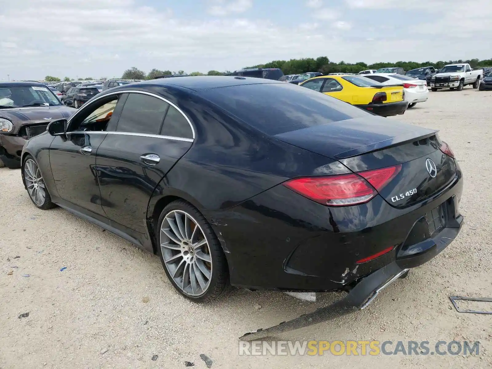 3 Photograph of a damaged car WDD2J5JB5KA018936 MERCEDES-BENZ C CLASS 2019