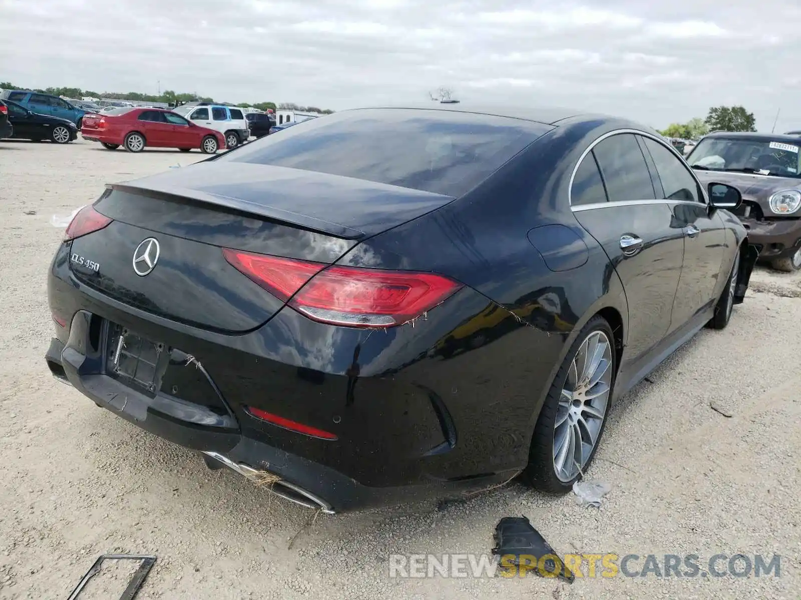 4 Photograph of a damaged car WDD2J5JB5KA018936 MERCEDES-BENZ C CLASS 2019