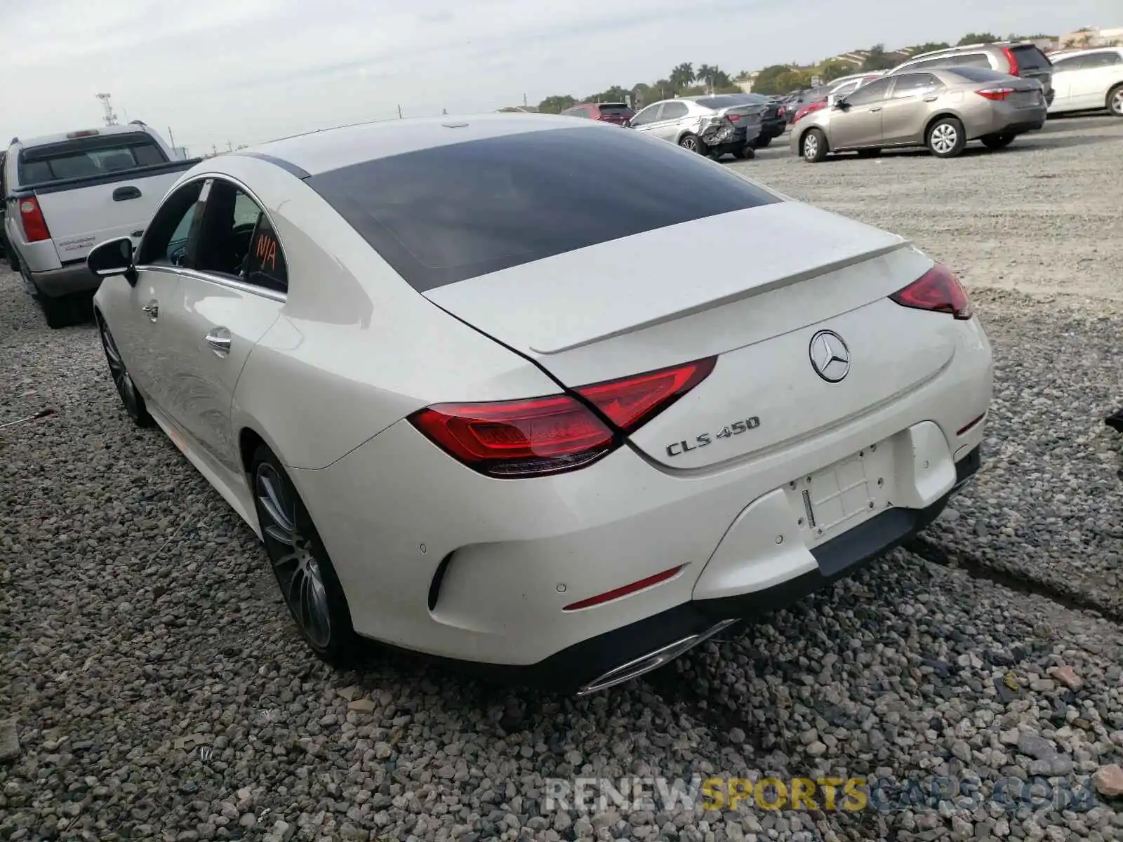 3 Photograph of a damaged car WDD2J5JB6KA037348 MERCEDES-BENZ C CLASS 2019