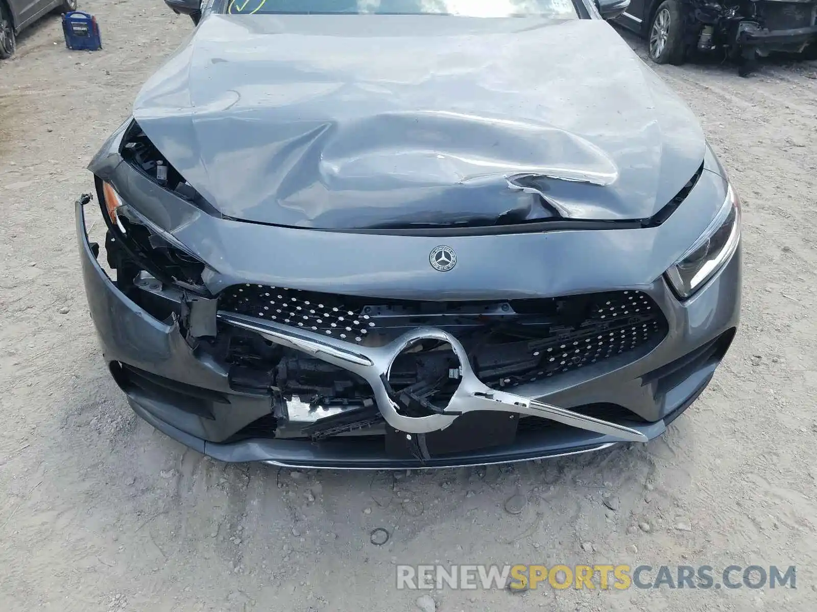 9 Photograph of a damaged car WDD2J5KB8KA009145 MERCEDES-BENZ C CLASS 2019