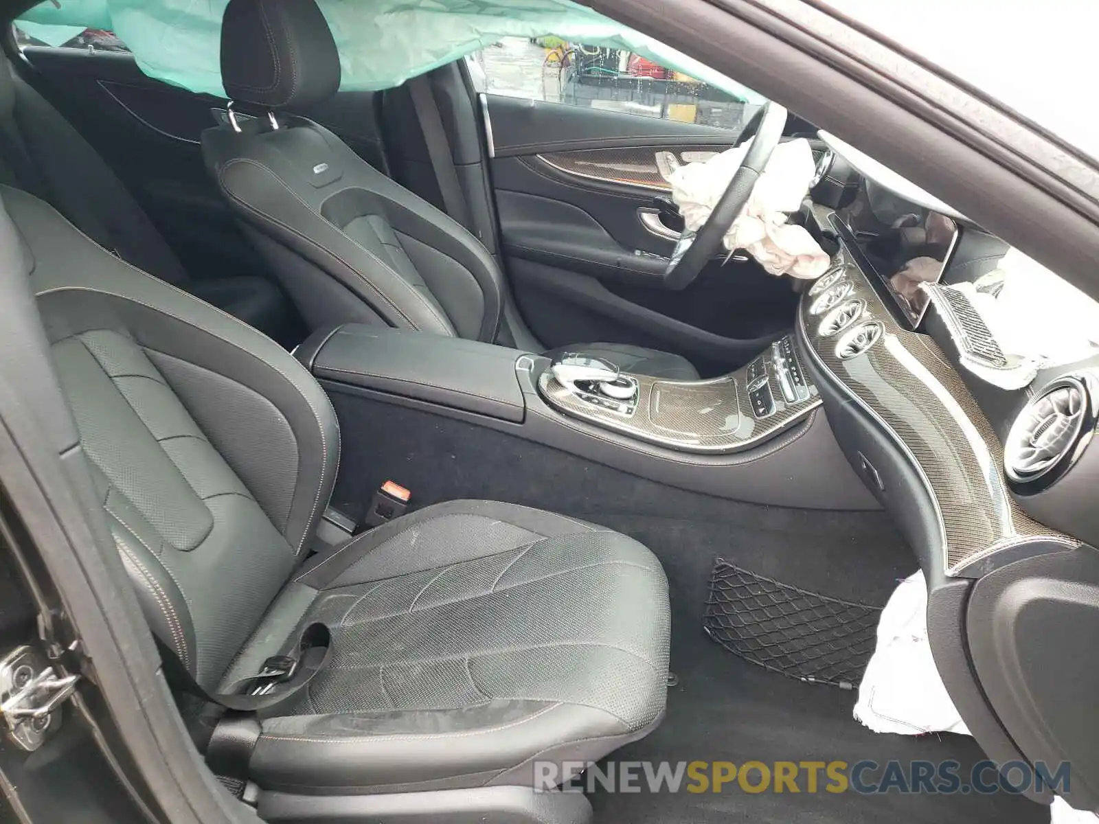 5 Photograph of a damaged car WDD2J6BB8KA018921 MERCEDES-BENZ C CLASS 2019