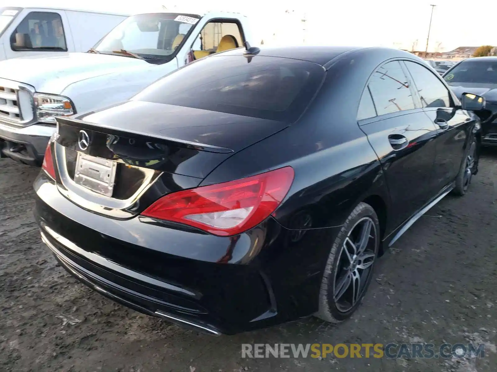 4 Photograph of a damaged car WDDSJ4EB0KN711457 MERCEDES-BENZ C CLASS 2019