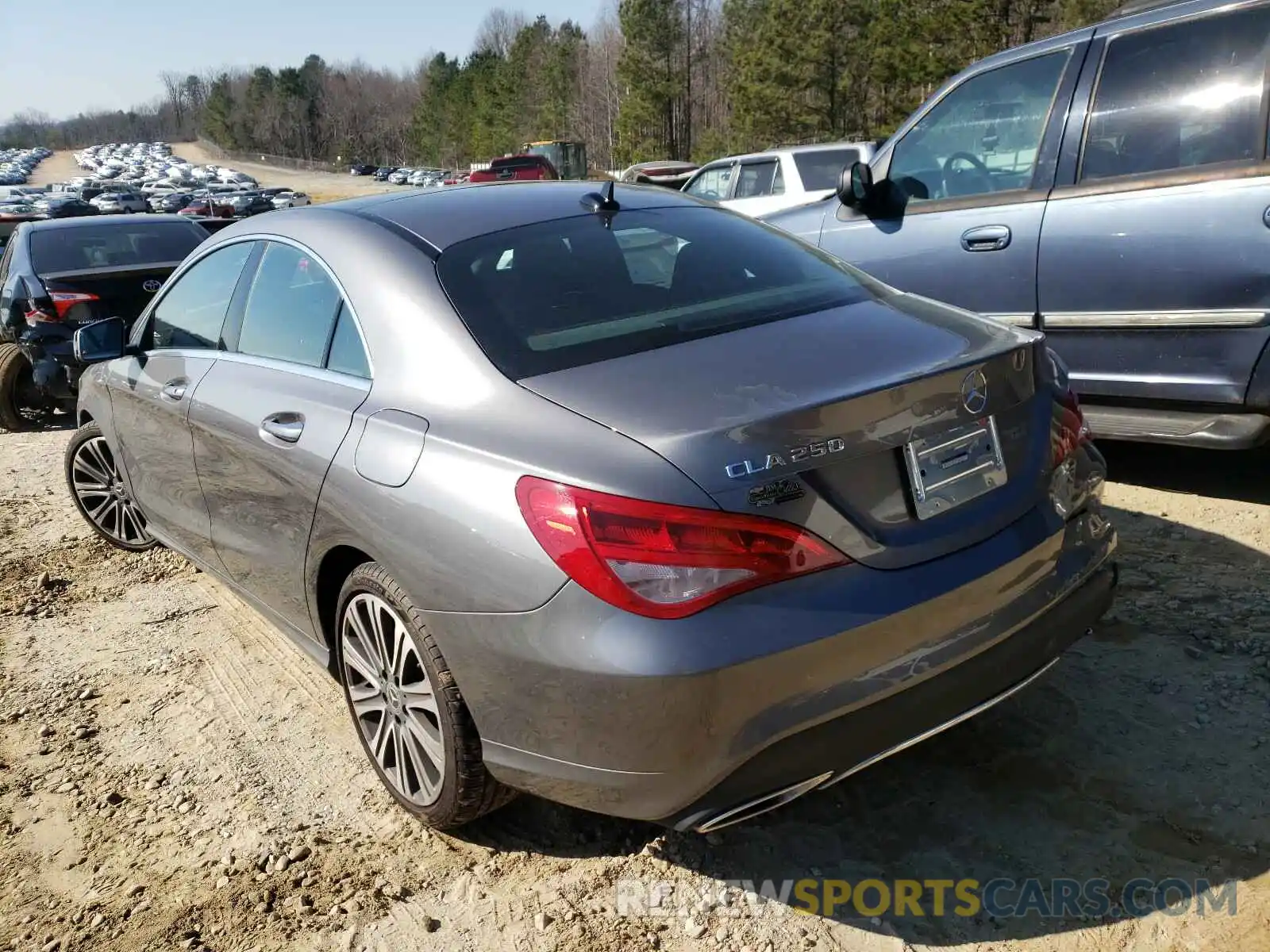 3 Photograph of a damaged car WDDSJ4EB1KN699612 MERCEDES-BENZ C CLASS 2019