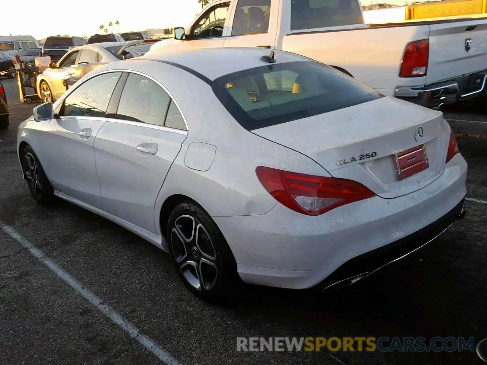 3 Photograph of a damaged car WDDSJ4EB1KN724816 MERCEDES-BENZ C CLASS 2019