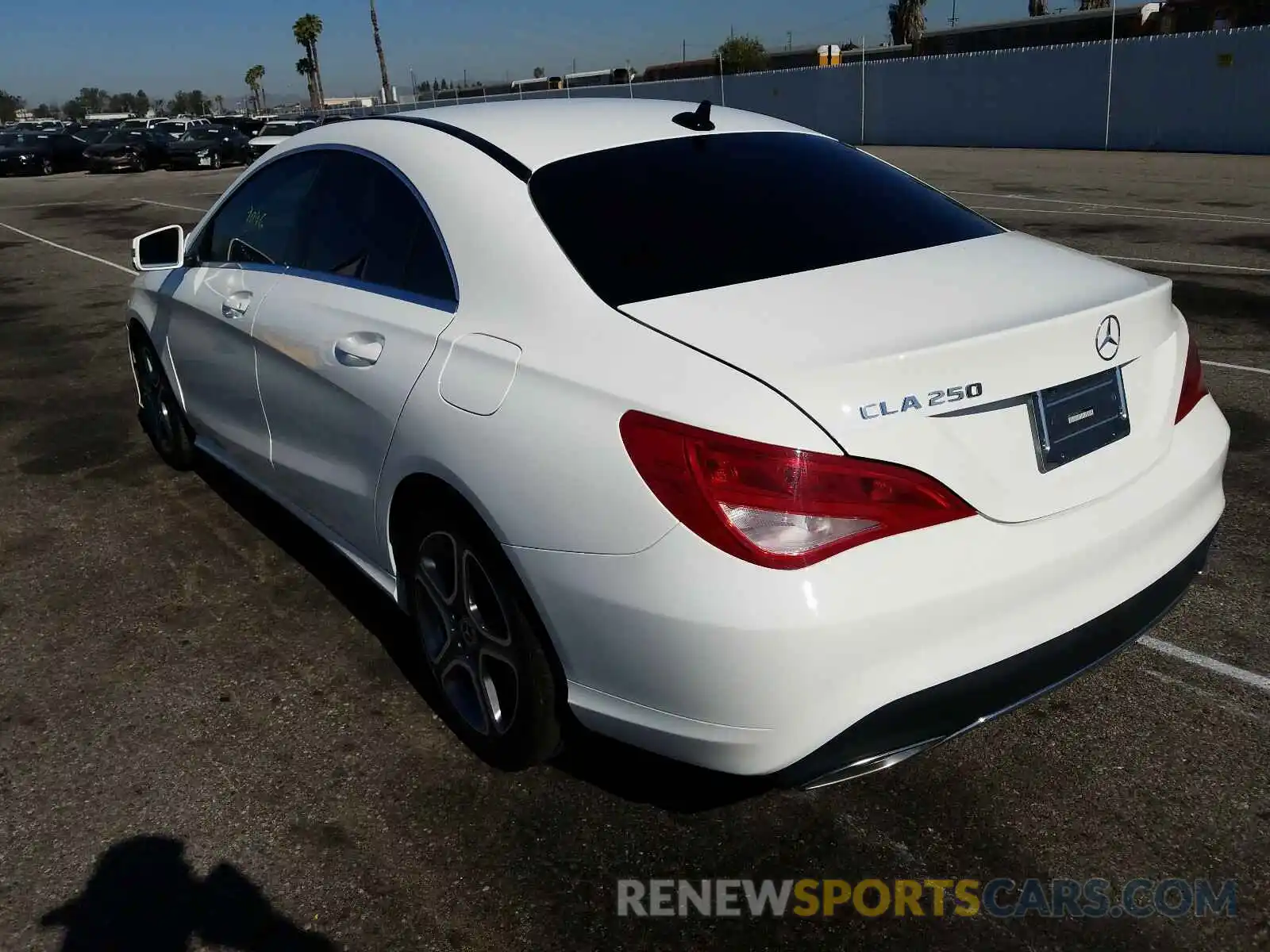 3 Photograph of a damaged car WDDSJ4EB1KN770761 MERCEDES-BENZ C CLASS 2019